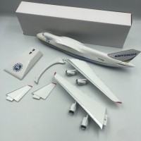 Продам модель самолёта Ан-124
