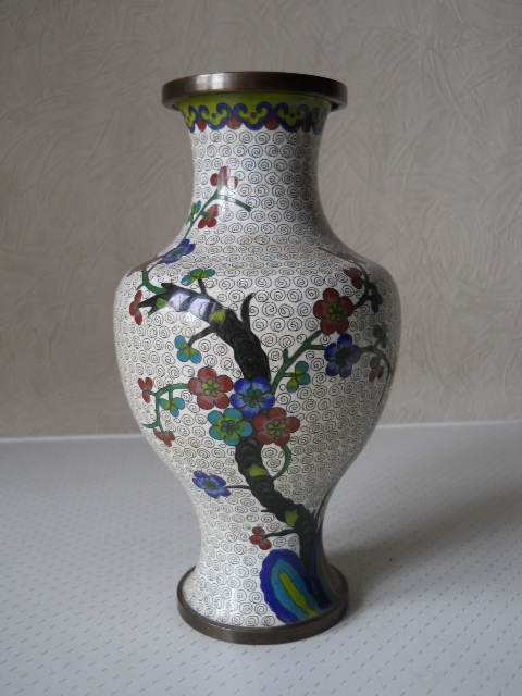 Фото 6. Китайская ваза выполненная в стиле клуазоне