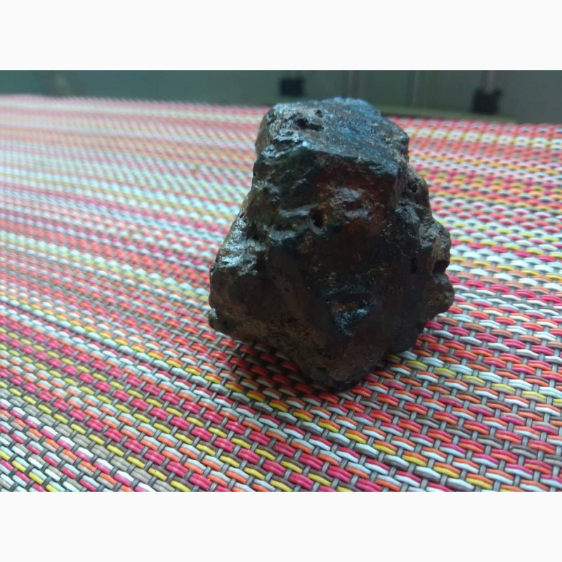 Фото 6. Метеорити