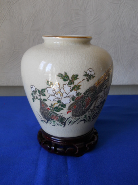 Фото 3. Японская Фарфоровая ваза для цветов