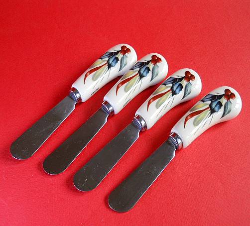 Фото 3. Набор из четырёх ножей из фарфора Lenox для масла