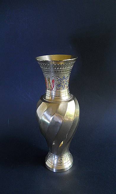 Фото 2. Винтажная Индийская ваза