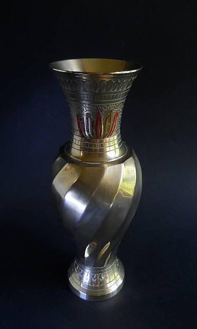 Фото 7. Винтажная Индийская ваза