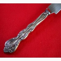 Винтажный нож для торта фирмы International Silver Company