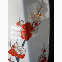 Ваза фарфоровая Японская с изображением цветущая сакуры