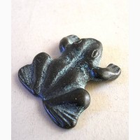 Винтажная миниатюрная бронзовая статуэтка лягушки