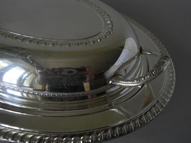 Фото 11. Мельхиоровый судок с крышкой для горючих блюд от F. B. Rogers Silver Company
