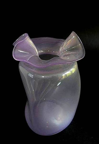 Фото 12. Винтажная фиолетовая ваза ручной работы Fenton Glass Collection