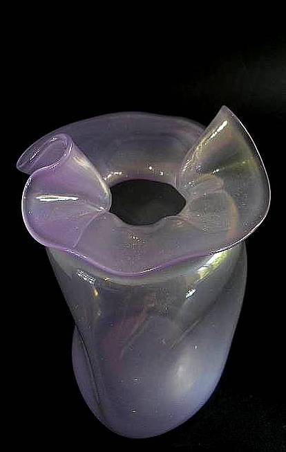 Фото 13. Винтажная фиолетовая ваза ручной работы Fenton Glass Collection