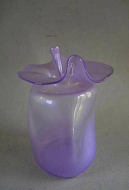 Фото 7. Винтажная фиолетовая ваза ручной работы Fenton Glass Collection