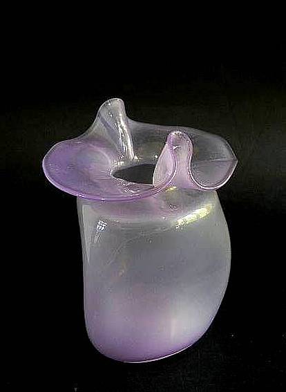 Фото 8. Винтажная фиолетовая ваза ручной работы Fenton Glass Collection