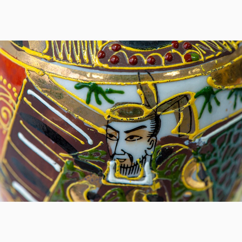 Фото 13. Японская антикварная фарфоровая ваза в позолоте с изображением богини Каннон