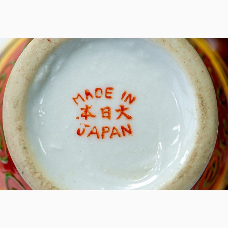 Фото 16. Японская антикварная фарфоровая ваза в позолоте с изображением богини Каннон