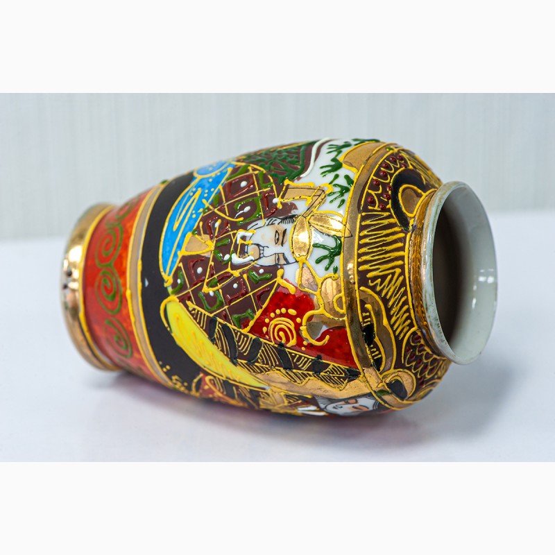 Фото 8. Японская антикварная фарфоровая ваза в позолоте с изображением богини Каннон