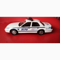 Ford Crown Victoria полиция Нью Йорка 1:43 DeAgostini