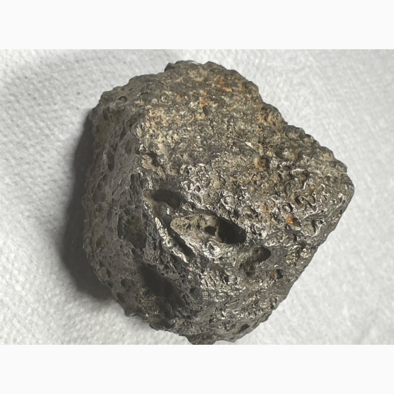 Фото 2. Метеорит
