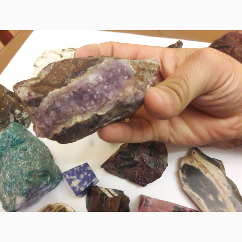 Фото 6. Продам полудрагоценные камни и минералы