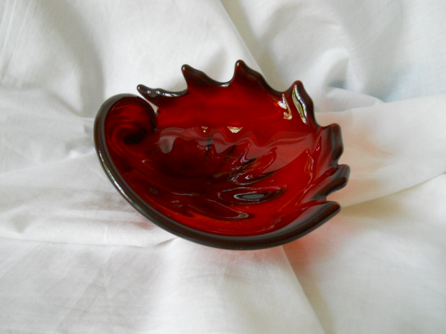 Фото 9. Винтажная ваза из красного Итальянского стекла ручной работы