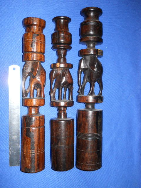 Фото 11. Cтаринные деревянные подсвечники