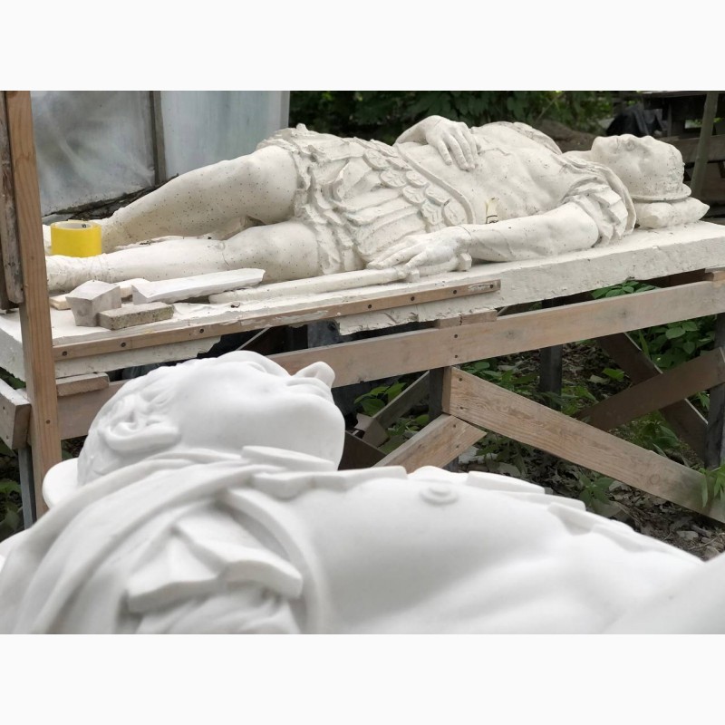 Фото 5. Скульптура Св. Себастьяна из белого мрамора производство под заказ