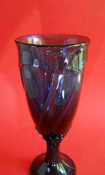Фото 9. Винтажный бокал из тёмно синего Муранского стекла
