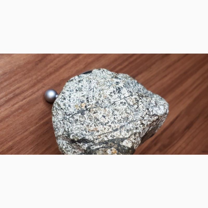 Фото 4. Продам метеорит:Марс шерготіт NWA 13360