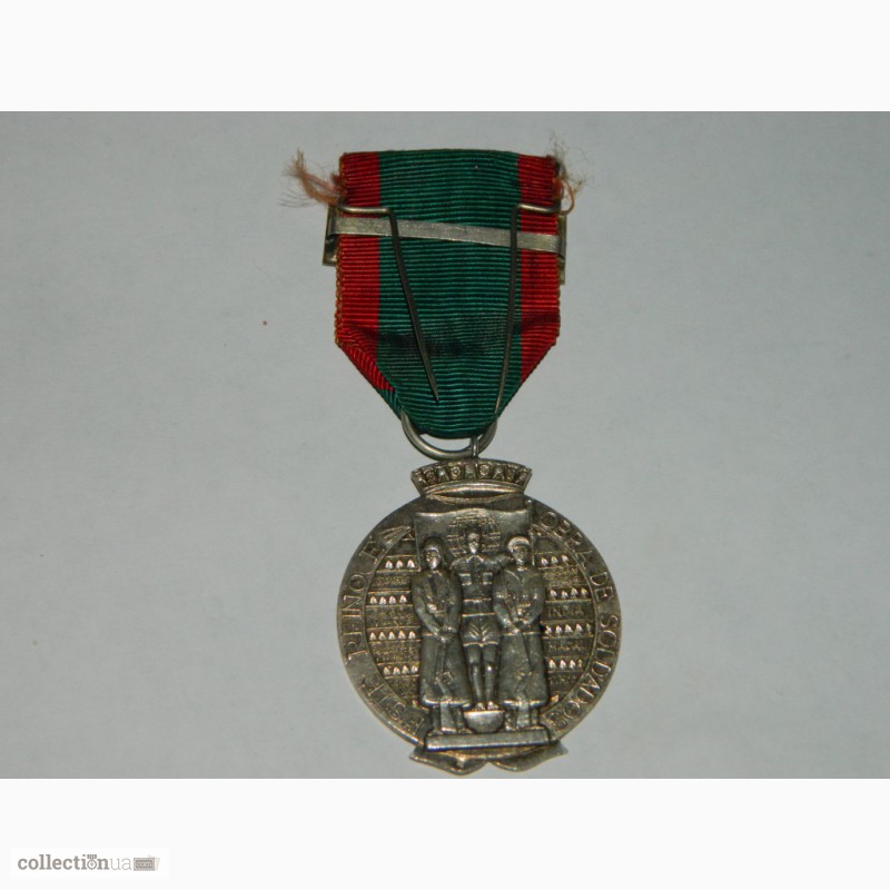 Фото 4. Медаль Португалия за военную компанию Ангола 1961-62-63 серебро