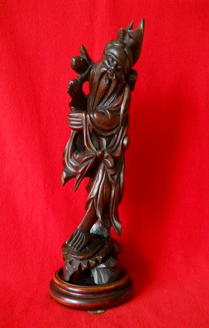 Фото 11. Старинная китайская деревянная статуэтка