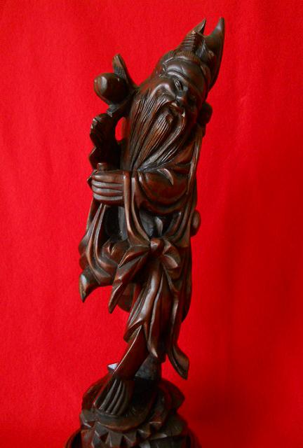 Фото 16. Старинная китайская деревянная статуэтка
