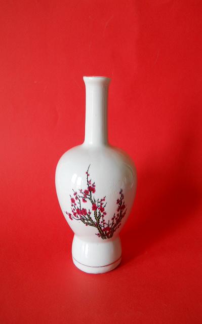 Фото 5. Японские вазы для цветов