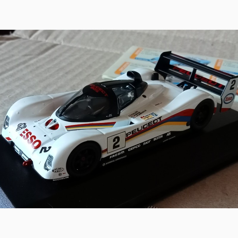 Фото 2. Модель Pegeout 905 Le Mans, IXO Models