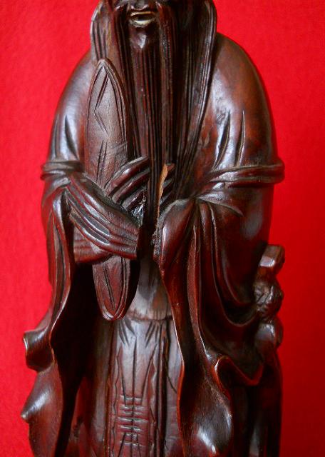 Фото 10. Старинная Китайская деревянная статуэтка из красного дерева